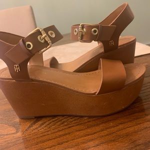 Tommy Hilfiger Wedges Size 6M